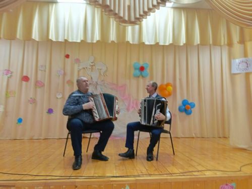 В Кильдееве прошел концерт к Дню матери