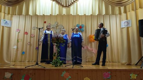 В Кильдееве прошел концерт к Дню матери