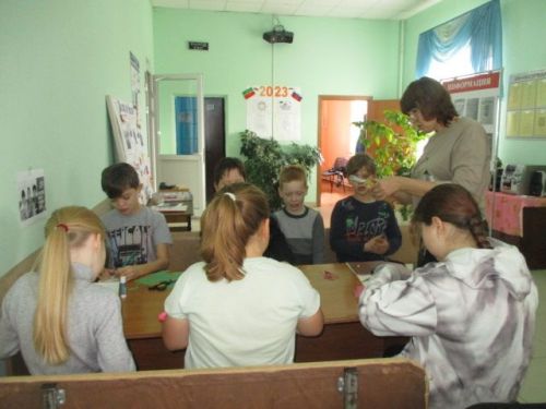 В Кильдееве к Дню народного единства создали «Венок дружбы»