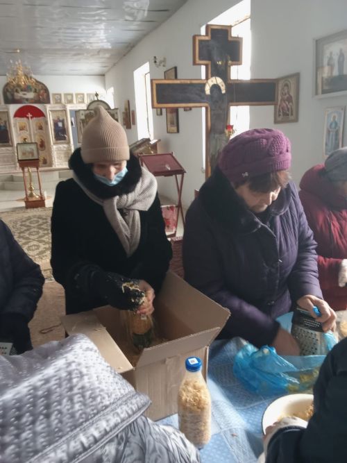 Прихожане Верхнеуслонского района продолжают готовить быстрый розжиг для бойцов СВО