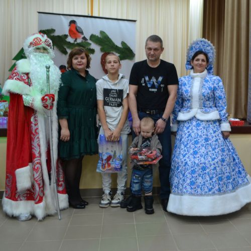 Глава Верхнеуслонского района присоединился к акции «Елка желаний»