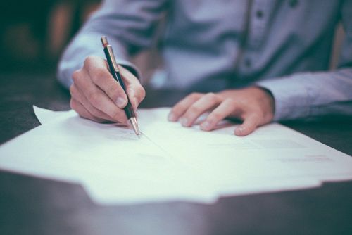 Три дня на отдых: как будут работать почтальоны в новогодние каникулы