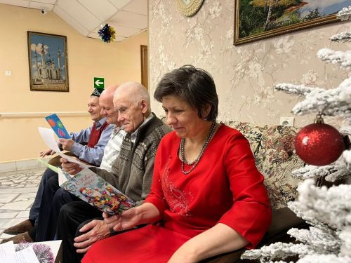 Подопечные Верхнеуслонского Дома-интерната получили новогодние поздравления от «Внуков по переписке»