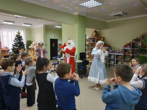 Югары Ослан балалар китапханәсендә “Тылсымчы белән кичә” булып узды