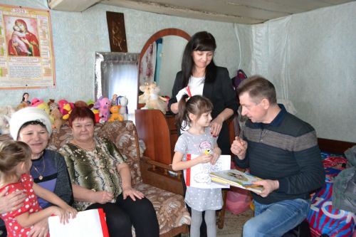 Любовь Ваняшина: «Дай Бог здоровья всем, кто откликнулся и помогает нам»