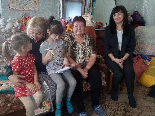 Любовь Ваняшина: «Дай Бог здоровья всем, кто откликнулся и помогает нам»
