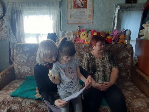 Любовь Ваняшина: «Дай Бог здоровья всем, кто откликнулся и помогает нам»