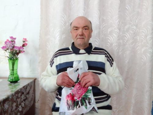Соцработники поздравили своих подопечных с Днем защитников Отечества