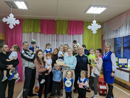 В Печищинском детсаду малышам рассказали о правилах дорожного движения
