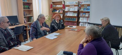 О творчестве Федора Шаляпина и Василия Сурикова говорили любители чтения  пос. Октябрьский