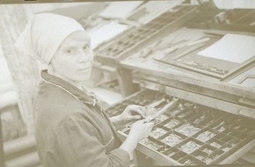Краеведческий музей поделился историческими фотографиями к 90-летию «Волжской нови»