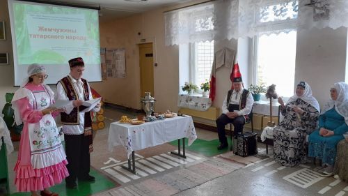 В Матюшине прошел фольклорно-музыкальный вечер «Жемчужины татарского народа»