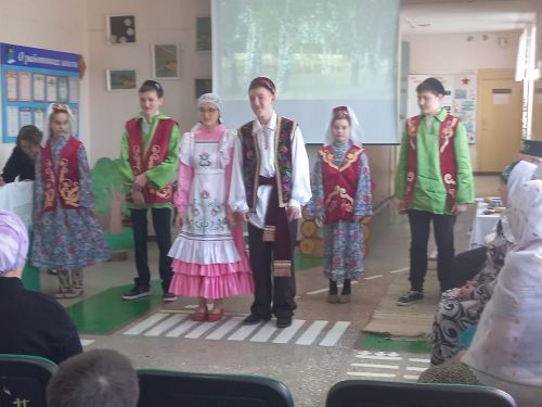 Татар халкының энҗеләре. Татар халык йолалары.