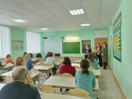 Родители верхнеуслонских выпускников сдали ЕГЭ по русскому языку