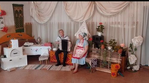 Самодеятельные артисты из Янги Болгар приняли участие в «Театральном переполохе»