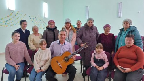 В пос.Октябрьский выступил заслуженный работник культуры Татарстана