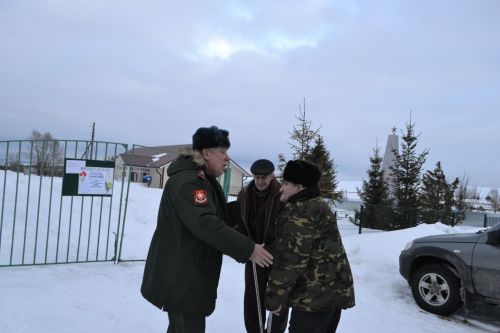 Марат Зиатдинов в эти дни встречается с членами семей мобилизованных земляков