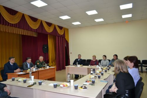 Марат Зиатдинов в эти дни встречается с членами семей мобилизованных земляков
