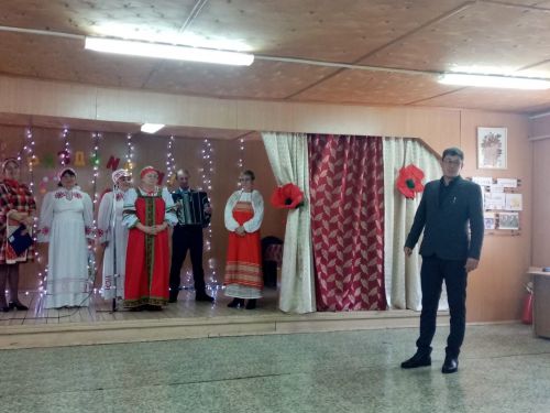В Ямбулатове сельчанкам подарили «Букет из самых нежных слов»