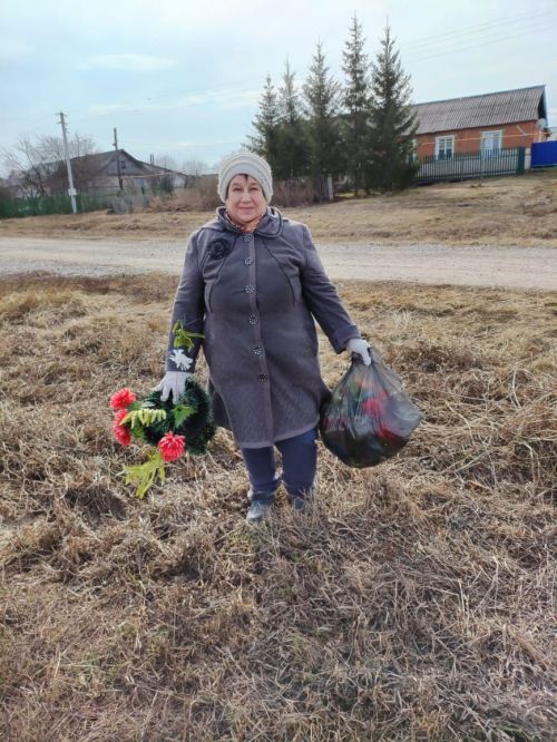Сотрудники Клянчинского сельского клуба поддержали акцию «Эковесна»