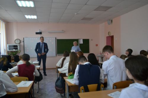 Верхнеуслонские гимназисты присоединились к акции «Диктант Победы»