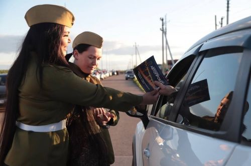 В Набережных Морквашах в честь Дня Победы состоялся автопробег