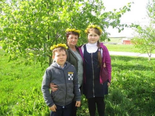 В Кильдееве отметили День одуванчика