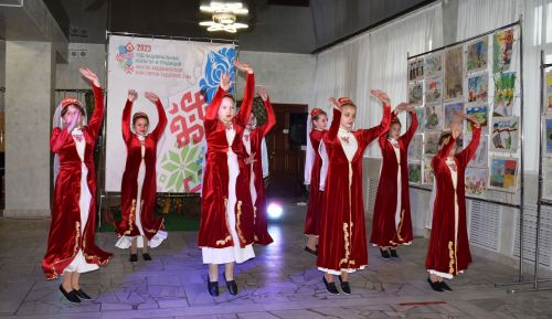 В день семьи в Верхнем Услоне прошло праздничное мероприятие