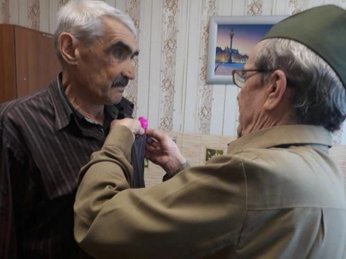 Картлар һәм инвалидлар йорты Бөек Җиңү көненә әзерләнә