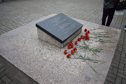 В Парке Героев в Верхнем Услоне прошел торжественный митинг