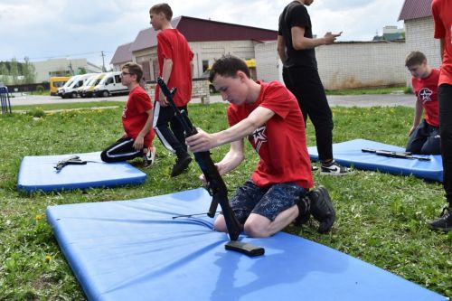 В Верхнем Услоне определился победитель зонального этапа «Зарницы»