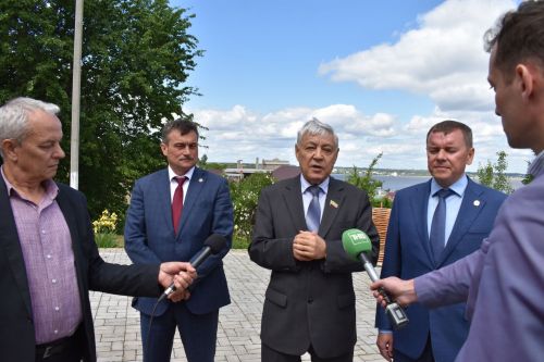 Фарид Мухаметшин: «С голоду не умрем, но село нужно беречь»