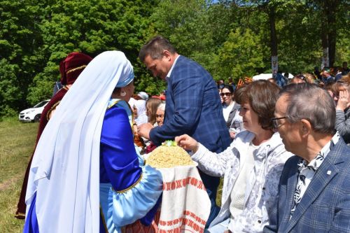 Вахитовцы отметили традиционный татарский праздник Сабантуй