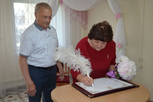 Во всем виновата любовь: супруги Долгановы из Верхнего Услона отметили золотую свадьбу