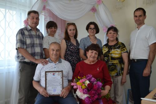 Во всем виновата любовь: супруги Долгановы из Верхнего Услона отметили золотую свадьбу