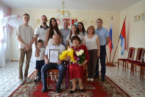 Во всем виновата любовь: супруги Долгановы из Верхнего Услона отметили золотую свадьбу