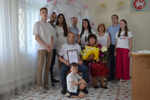 Во всем виновата любовь: супруги Долгановы из Верхнего Услона отметили золотую свадьбу