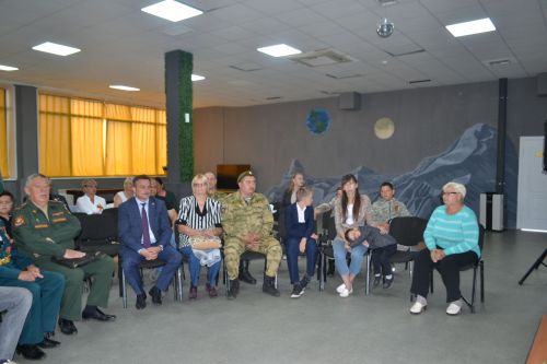 В Верхнем Услоне вручили ордена Мужества родным, погибших в зоне СВО…. посмертно