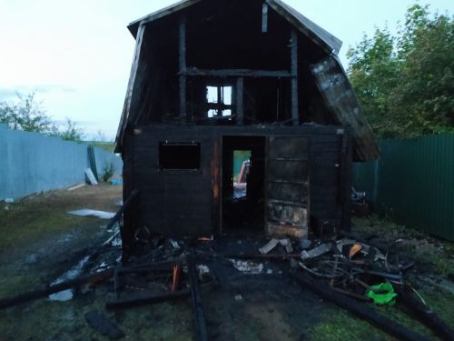 В июне в Верхнеуслонском районе произошло 13 пожаров, двое в больнице