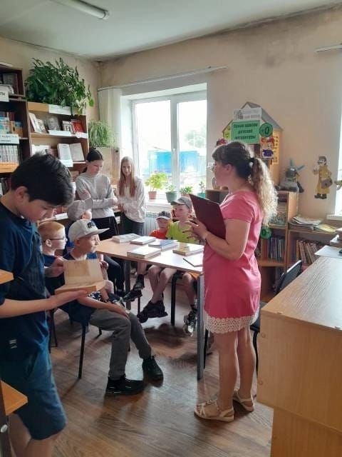 Мәмәтхуҗа авыл китапханәчесе Елена Седова туган якны өйрәнү квест-уенын үткәрде