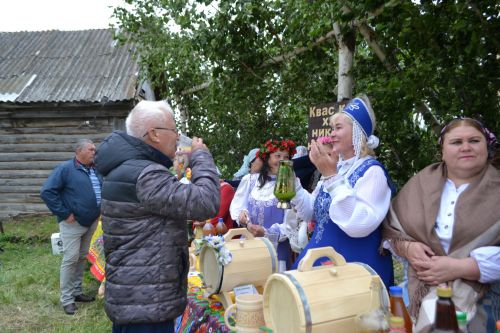 В Матюшине в 37 раз прошел праздник Святой Троицы