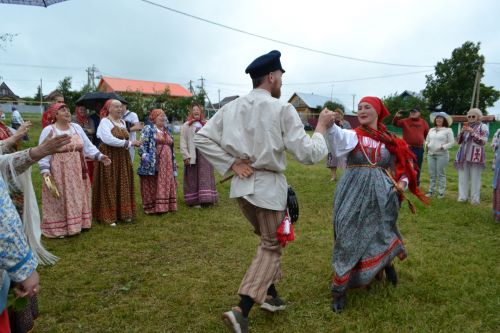 В Матюшине в 37 раз прошел праздник Святой Троицы