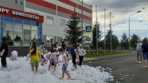В Верхнем Услоне подростков пригласили поиграть в народные игры