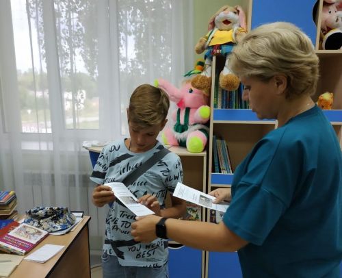 В детской библиотеке поддержали акцию памяти детей - жертв войны в Донбассе