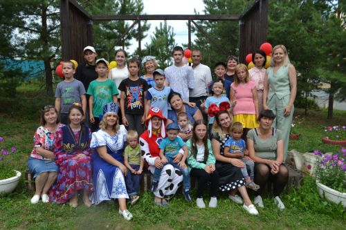 В Верхнем Услоне прошла благотворительная акция «Мы помогаем детям»