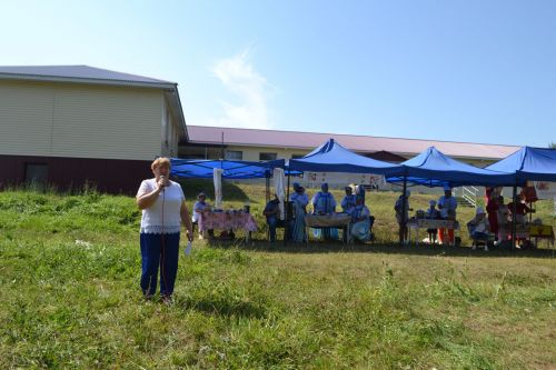 В Набережных Морквашах прошел первый в районе фестиваль окрошки