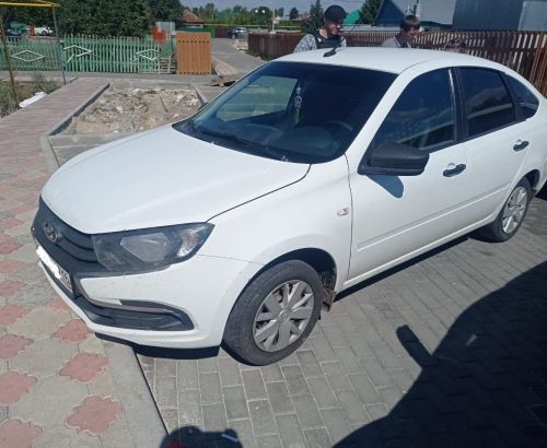 В Татарстане автоледи лишилась своей легковушки из-за нежелания оплачивать автокредит