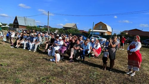 Кильдеевские культработники выступили на Дне садовода