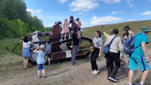 В Верхнем Услоне прошел юбилейный военно-исторический фестиваль «Рождение легендарной и непобедимой»