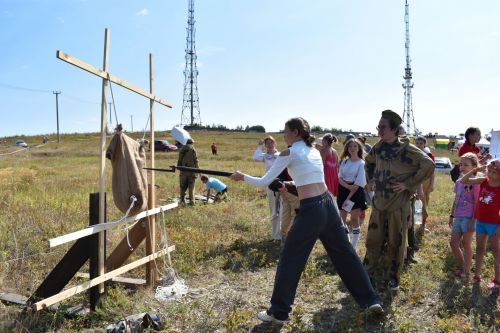 В Верхнем Услоне прошел юбилейный военно-исторический фестиваль «Рождение легендарной и непобедимой»